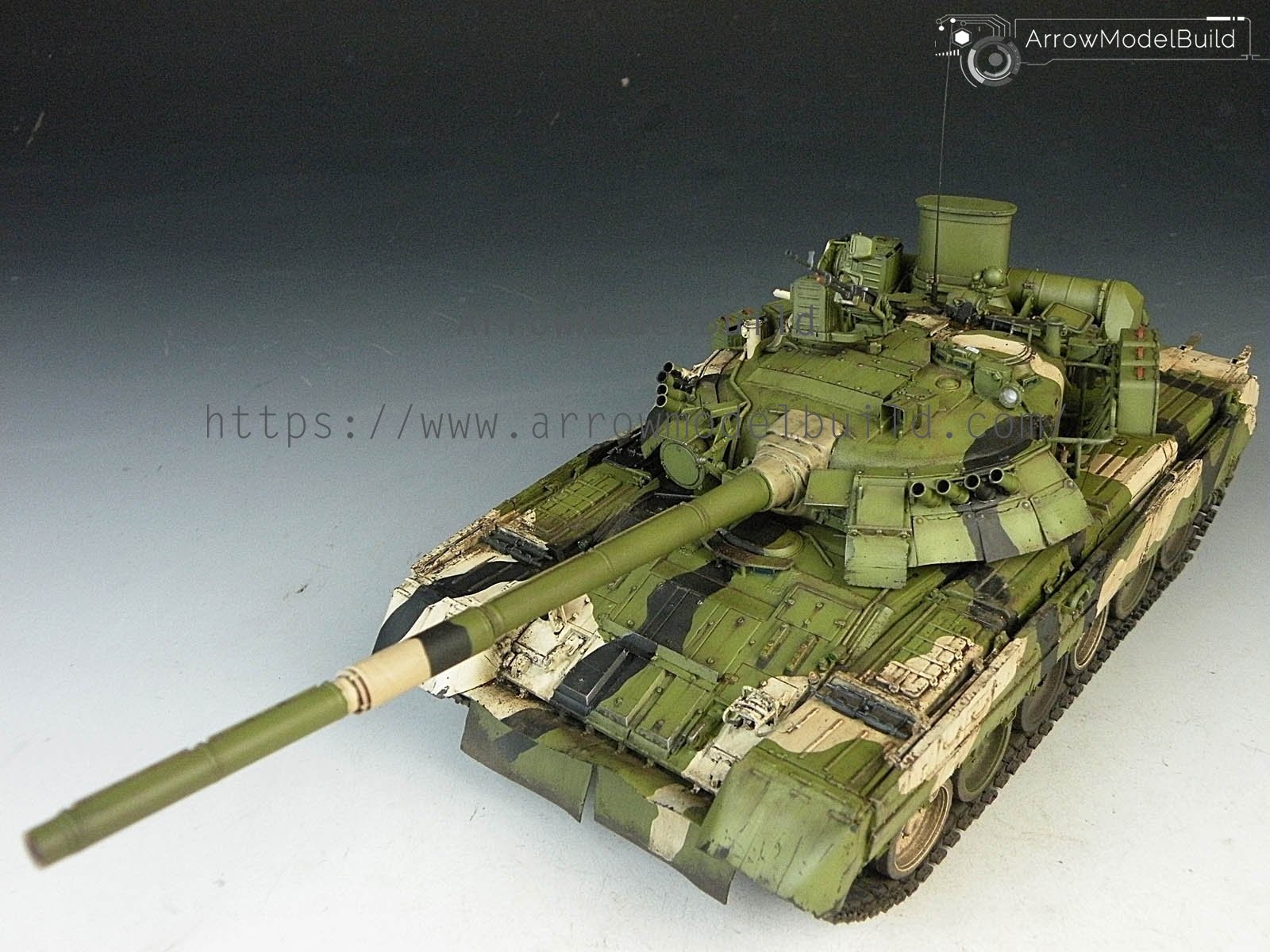 Picture of AeroModelBuild T-80U Main Battle Tank Built & Painted 1/35 Model Kit